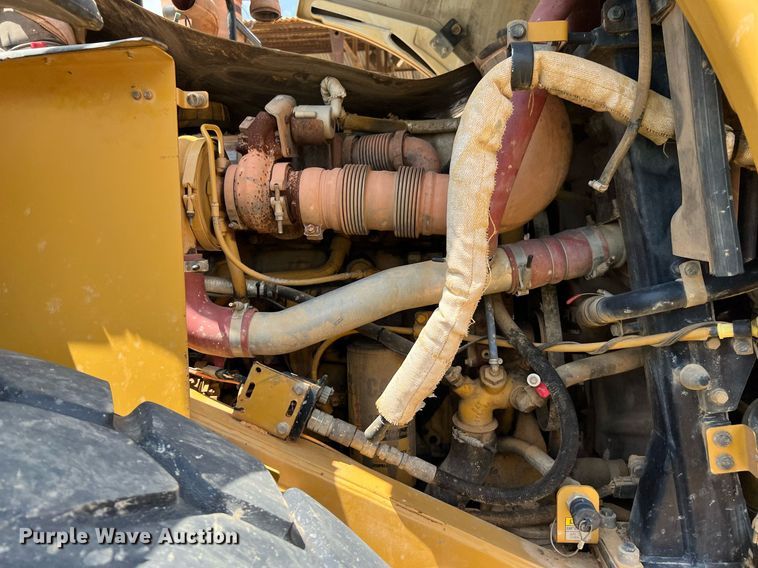 image for item DQ2186 2015 Caterpillar 966M  wheel loader