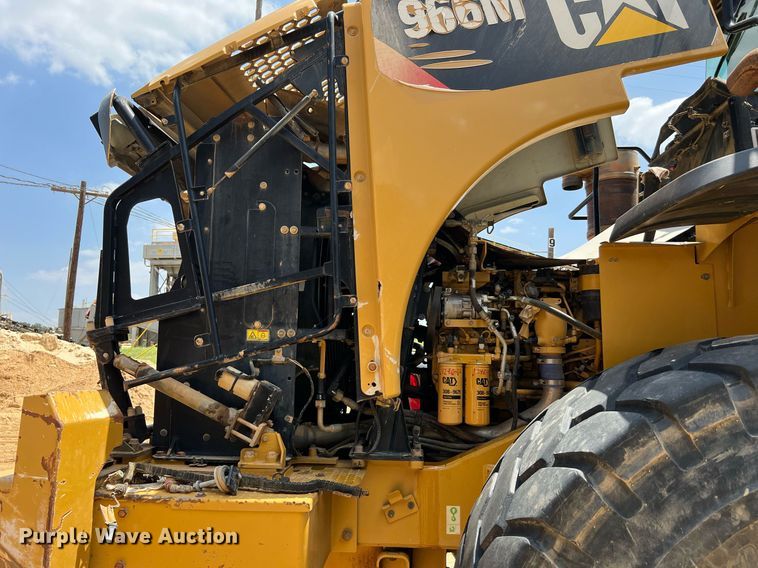 image for item DQ2186 2015 Caterpillar 966M  wheel loader