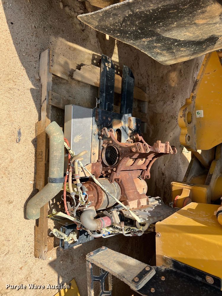 image for item DQ2186 2015 Caterpillar 966M  wheel loader