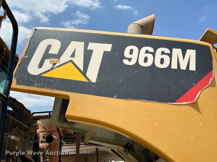 image for item DQ2186 2015 Caterpillar 966M  wheel loader