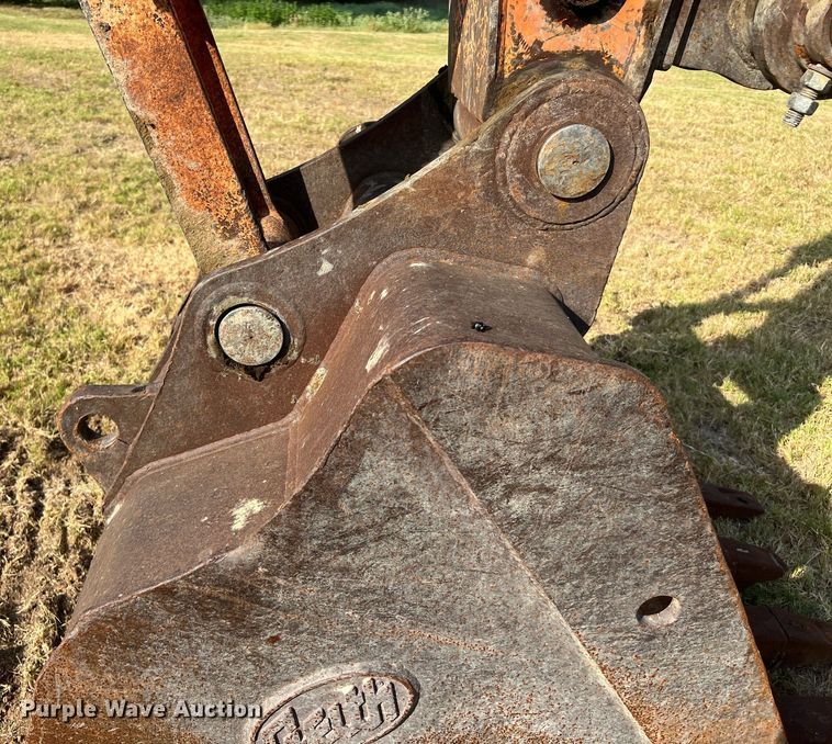 image for item DQ2187 2011 Doosan DX225LC  excavator