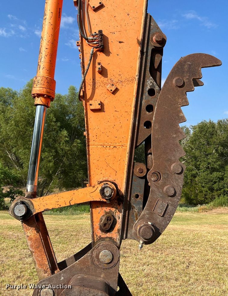 image for item DQ2187 2011 Doosan DX225LC  excavator