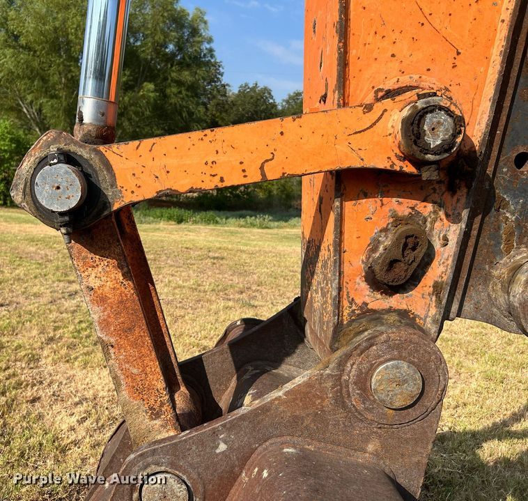 image for item DQ2187 2011 Doosan DX225LC  excavator