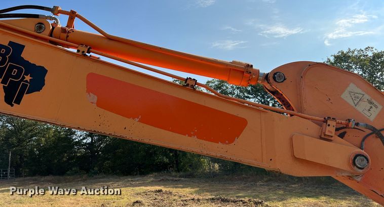 image for item DQ2187 2011 Doosan DX225LC  excavator