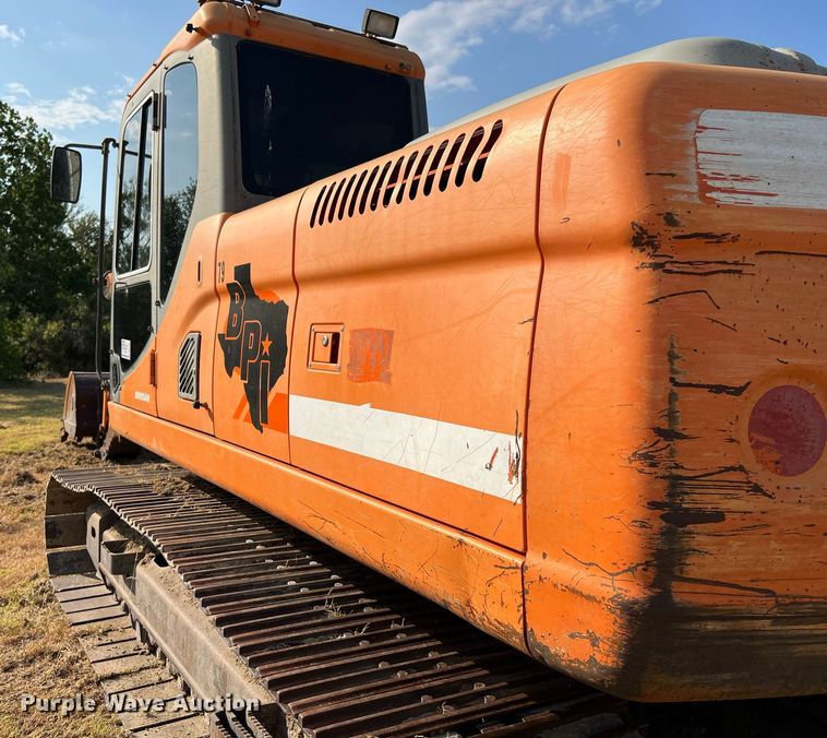 image for item DQ2187 2011 Doosan DX225LC  excavator