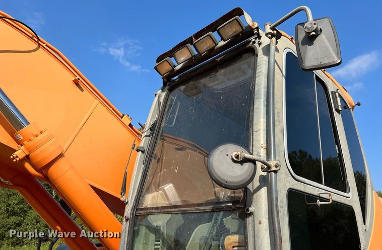 image for item DQ2187 2011 Doosan DX225LC  excavator