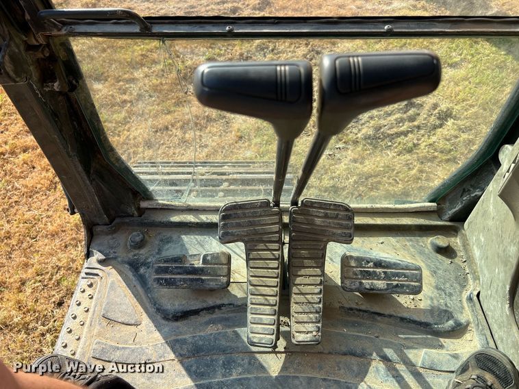 image for item DQ2187 2011 Doosan DX225LC  excavator