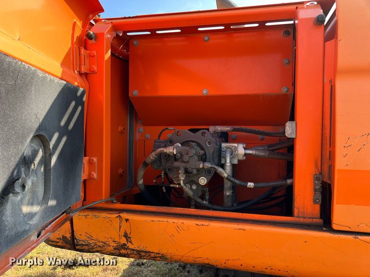image for item DQ2187 2011 Doosan DX225LC  excavator