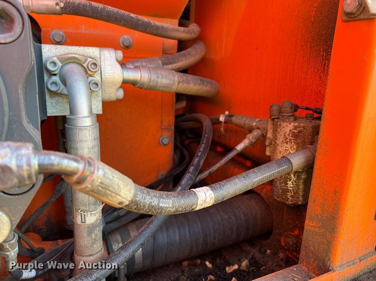 image for item DQ2187 2011 Doosan DX225LC  excavator