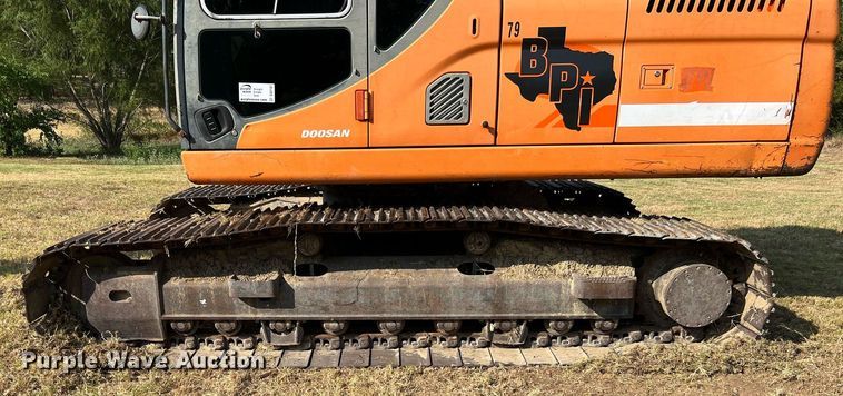 image for item DQ2187 2011 Doosan DX225LC  excavator