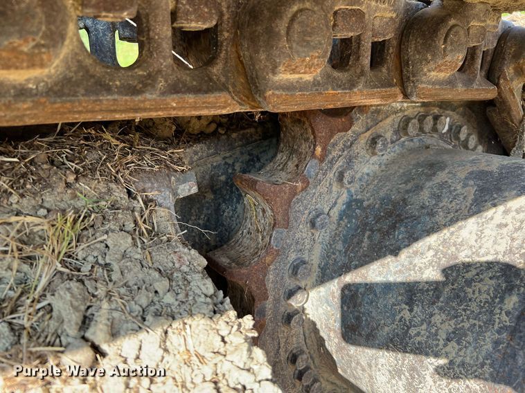 image for item DQ2187 2011 Doosan DX225LC  excavator