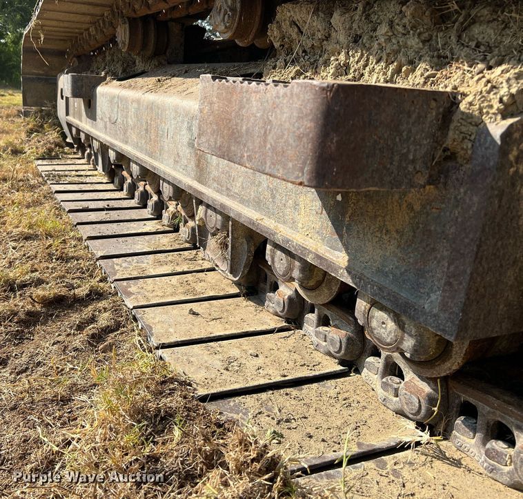 image for item DQ2187 2011 Doosan DX225LC  excavator