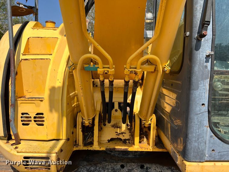 image for item DQ2198 2010 Kobelco SK140  excavator