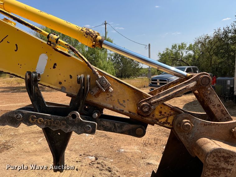 image for item DQ2198 2010 Kobelco SK140  excavator