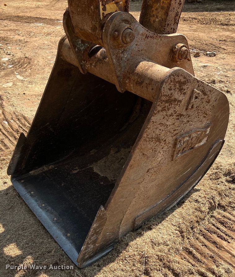 image for item DQ2198 2010 Kobelco SK140  excavator