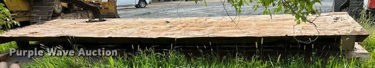 image for item DQ7352 Trench box