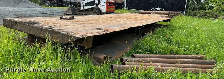 image for item DQ7352 Trench box