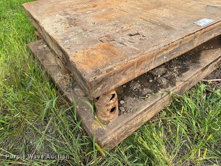 image for item DQ7352 Trench box