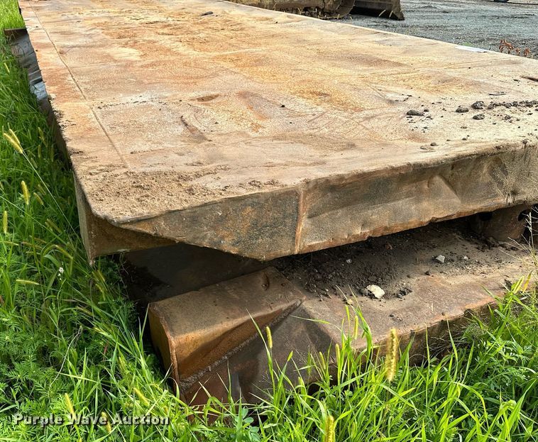 image for item DQ7352 Trench box