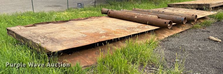 image for item DQ7353 Trench box