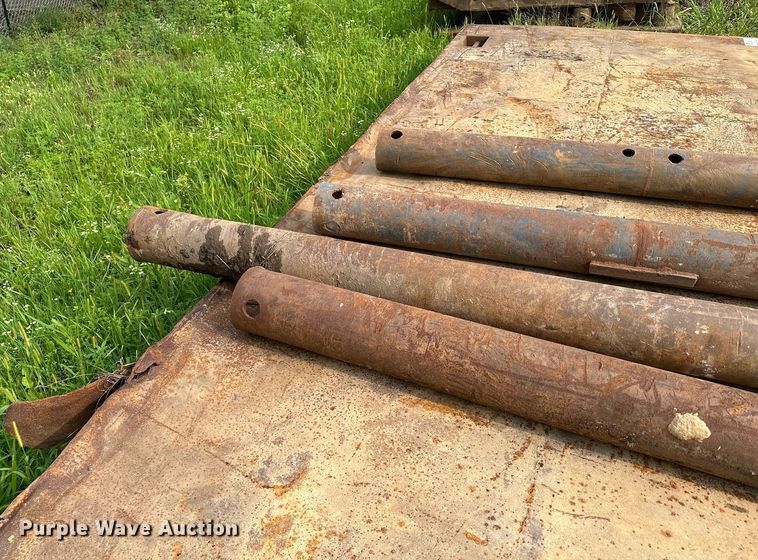 image for item DQ7353 Trench box