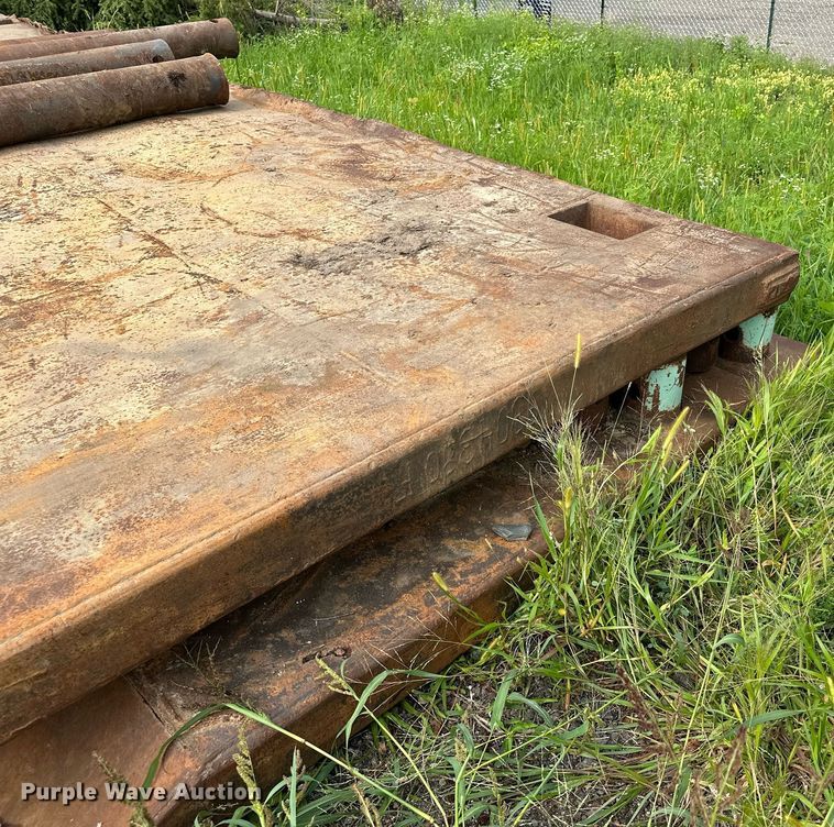 image for item DQ7353 Trench box