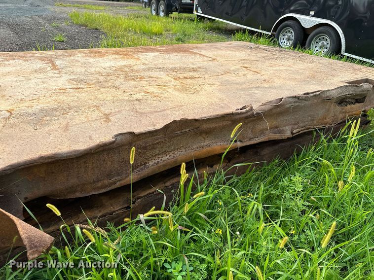 image for item DQ7353 Trench box