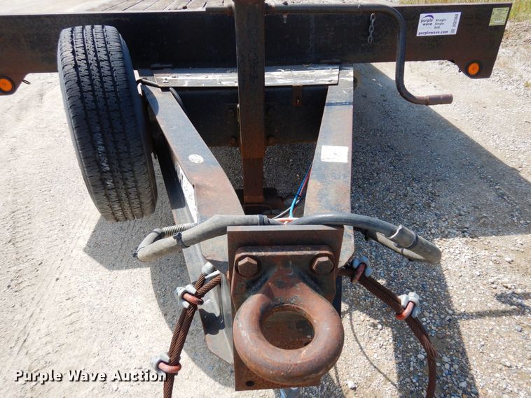 image for item DQ7360 1999 Towmaster T20  equipment trailer