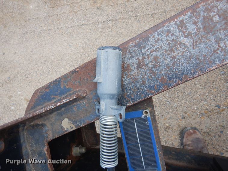 image for item DQ7361 1999 Towmaster T20  equipment trailer