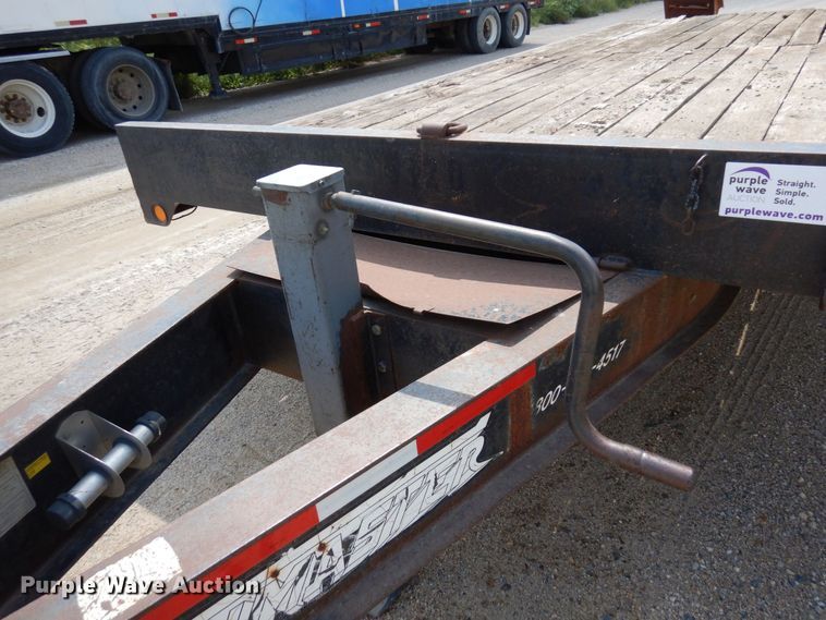 image for item DQ7361 1999 Towmaster T20  equipment trailer