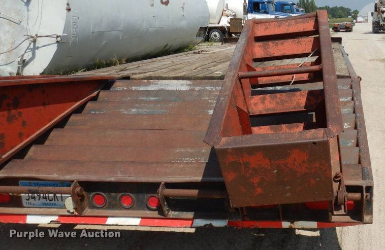 image for item DQ7361 1999 Towmaster T20  equipment trailer