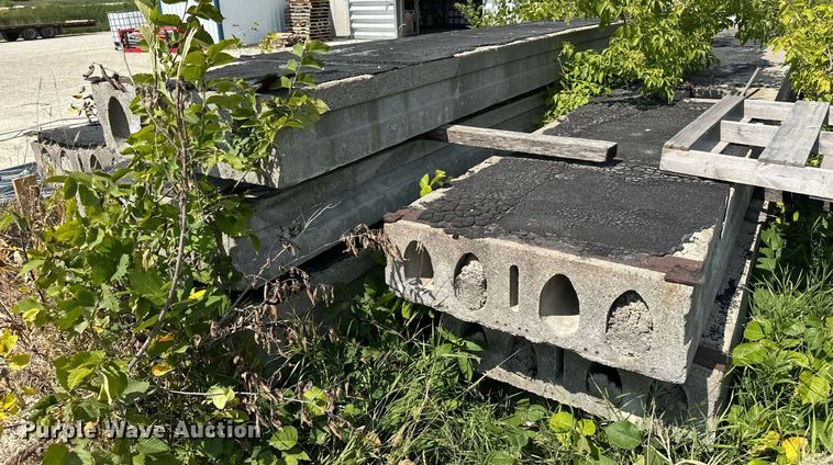 image for item DQ7362 Approximately 24 pre-fabricated concrete walls