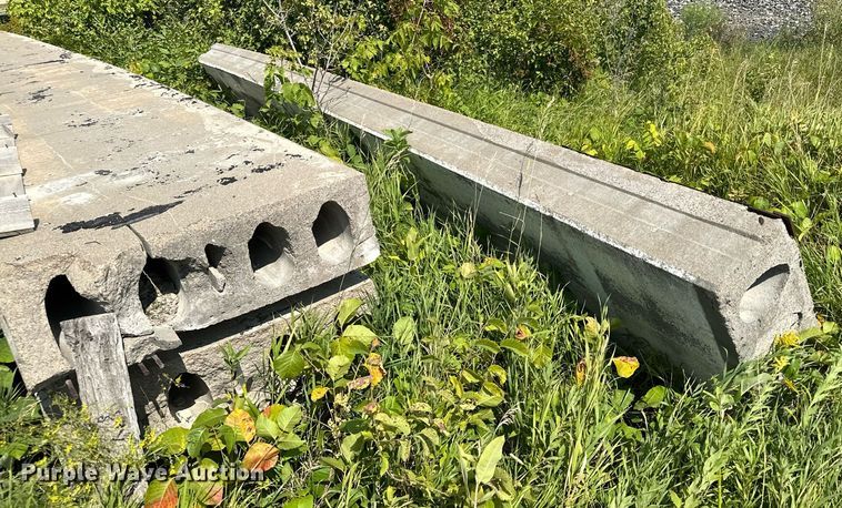 image for item DQ7362 Approximately 24 pre-fabricated concrete walls