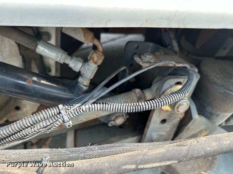 image for item DQ7364 2008 Elgin Pelican NP  street sweeper