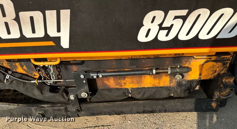 image for item DQ7365 2018 LeeBoy 8500D  paver