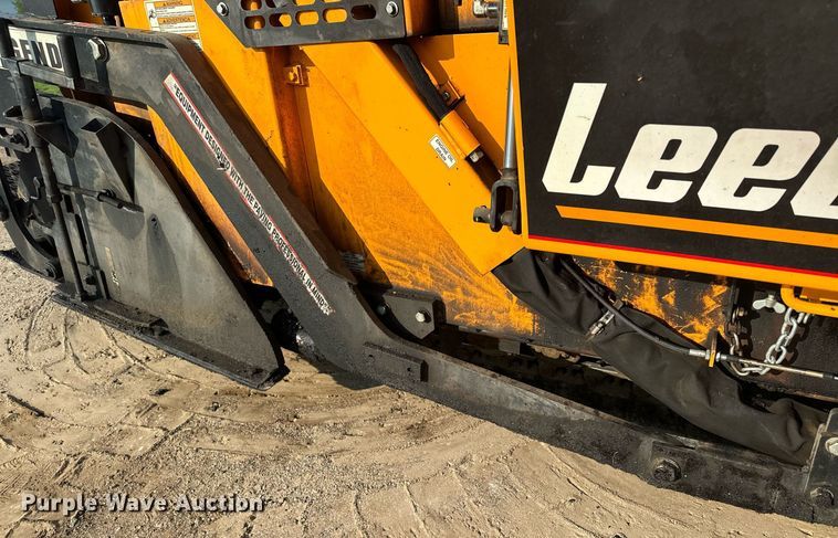 image for item DQ7365 2018 LeeBoy 8500D  paver