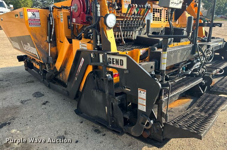 image for item DQ7365 2018 LeeBoy 8500D  paver