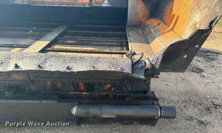 image for item DQ7365 2018 LeeBoy 8500D  paver