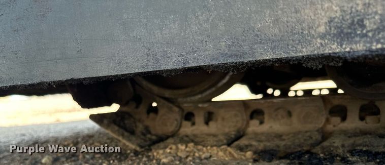 image for item DQ7365 2018 LeeBoy 8500D  paver