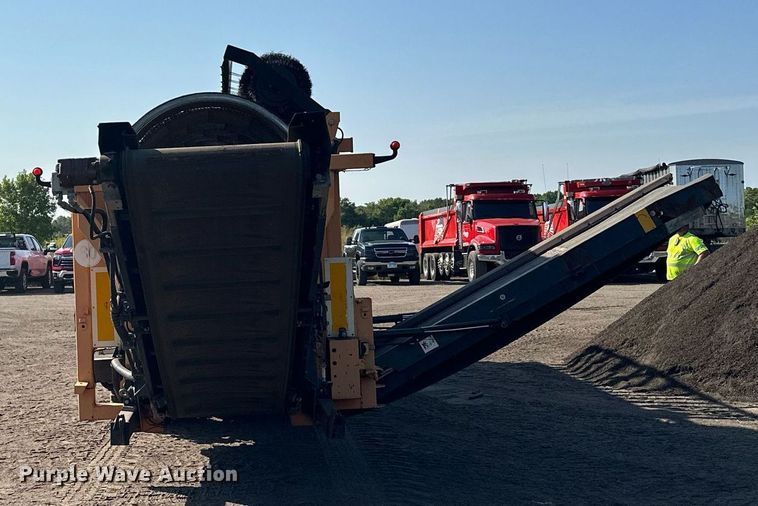 image for item DQ7366 2009 Doppstadt SM514 PROFI  trommel screen