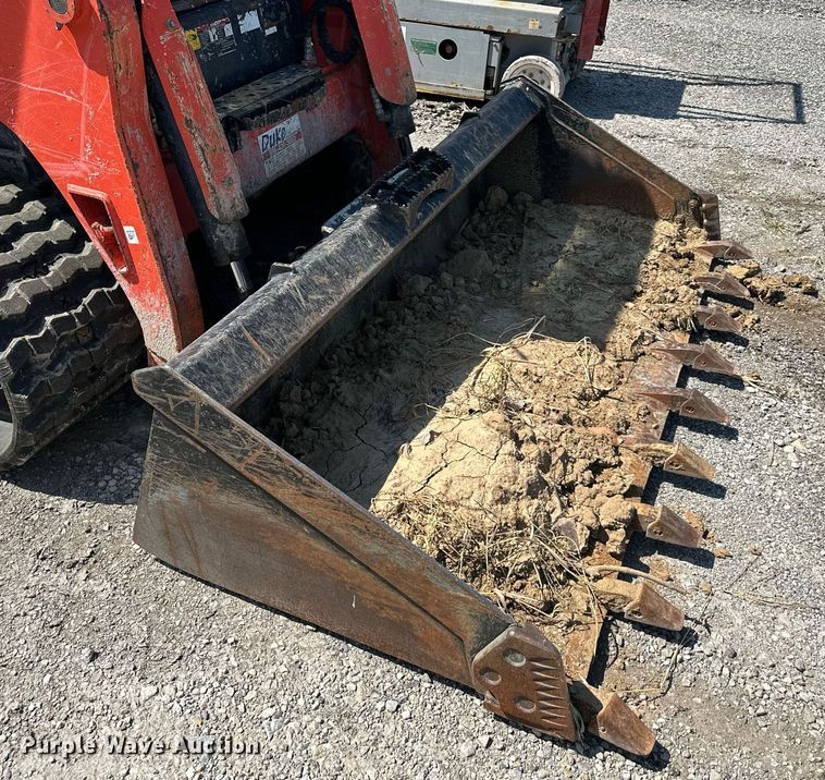 image for item DS2234 2017 Kubota SVL95-2S  tracked skid steer loader