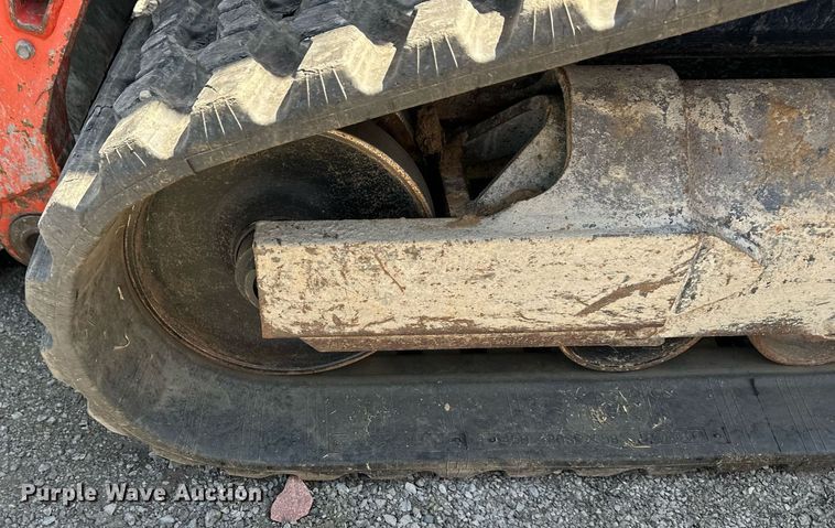 image for item DS2234 2017 Kubota SVL95-2S  tracked skid steer loader