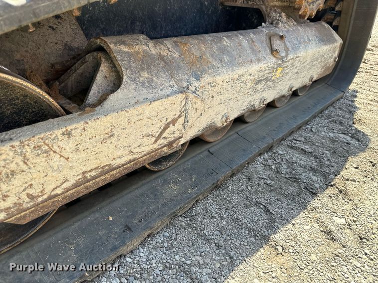 image for item DS2234 2017 Kubota SVL95-2S  tracked skid steer loader