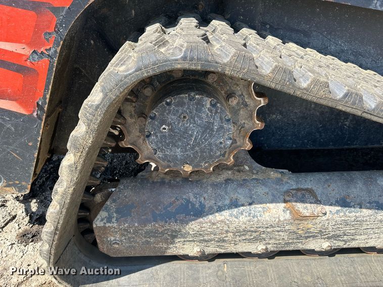 image for item DS2234 2017 Kubota SVL95-2S  tracked skid steer loader