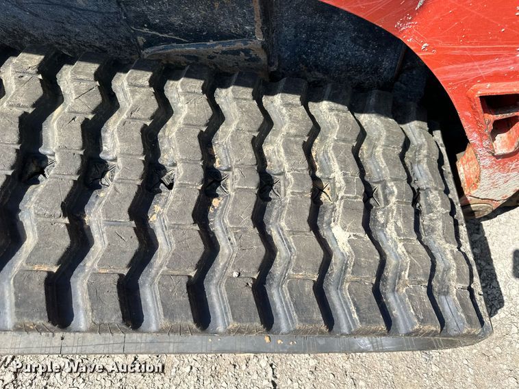 image for item DS2234 2017 Kubota SVL95-2S  tracked skid steer loader