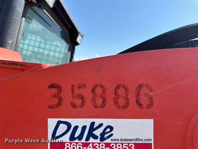 image for item DS2234 2017 Kubota SVL95-2S  tracked skid steer loader