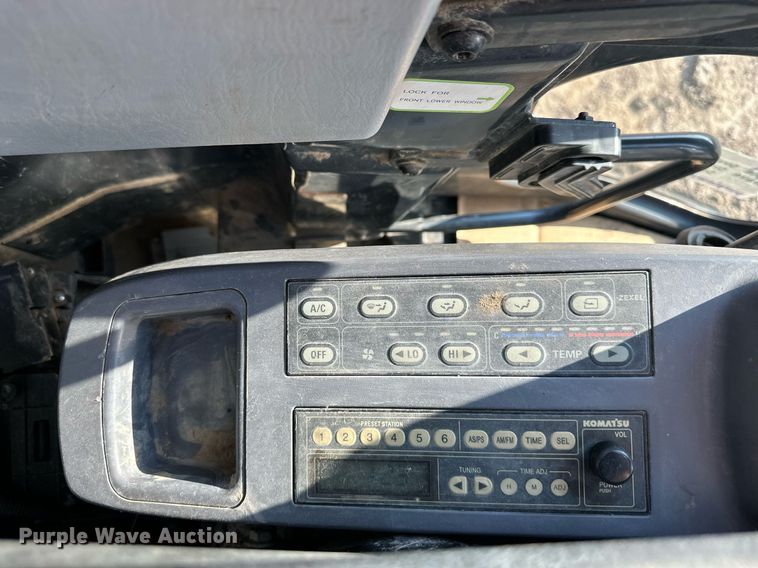 image for item DS2253 2006 Komatsu PC78MR-6  excavator