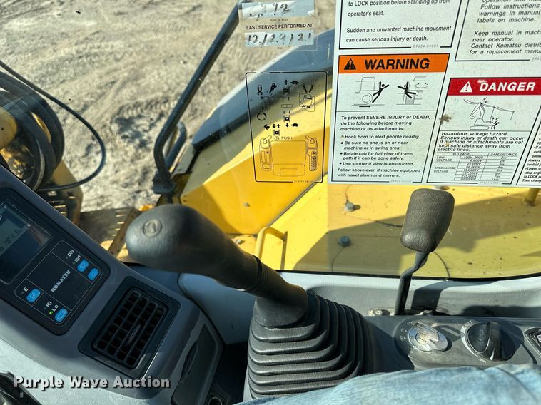 image for item DS2253 2006 Komatsu PC78MR-6  excavator