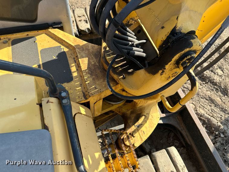image for item DS2253 2006 Komatsu PC78MR-6  excavator