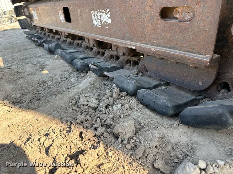 image for item DS2253 2006 Komatsu PC78MR-6  excavator